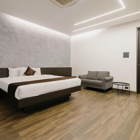 D Wayfarer Inn Resort Erode Εξωτερικό φωτογραφία
