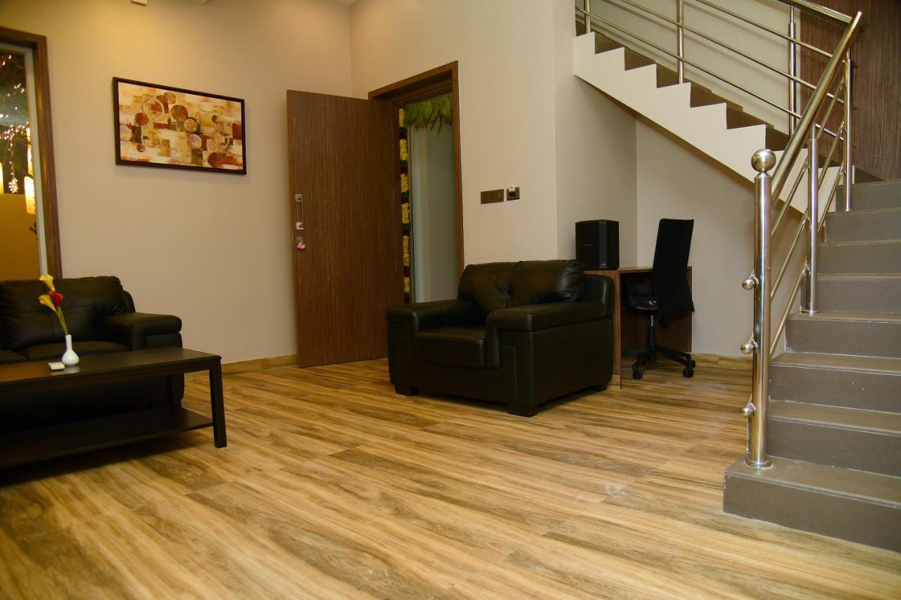 D Wayfarer Inn Resort Erode Εξωτερικό φωτογραφία