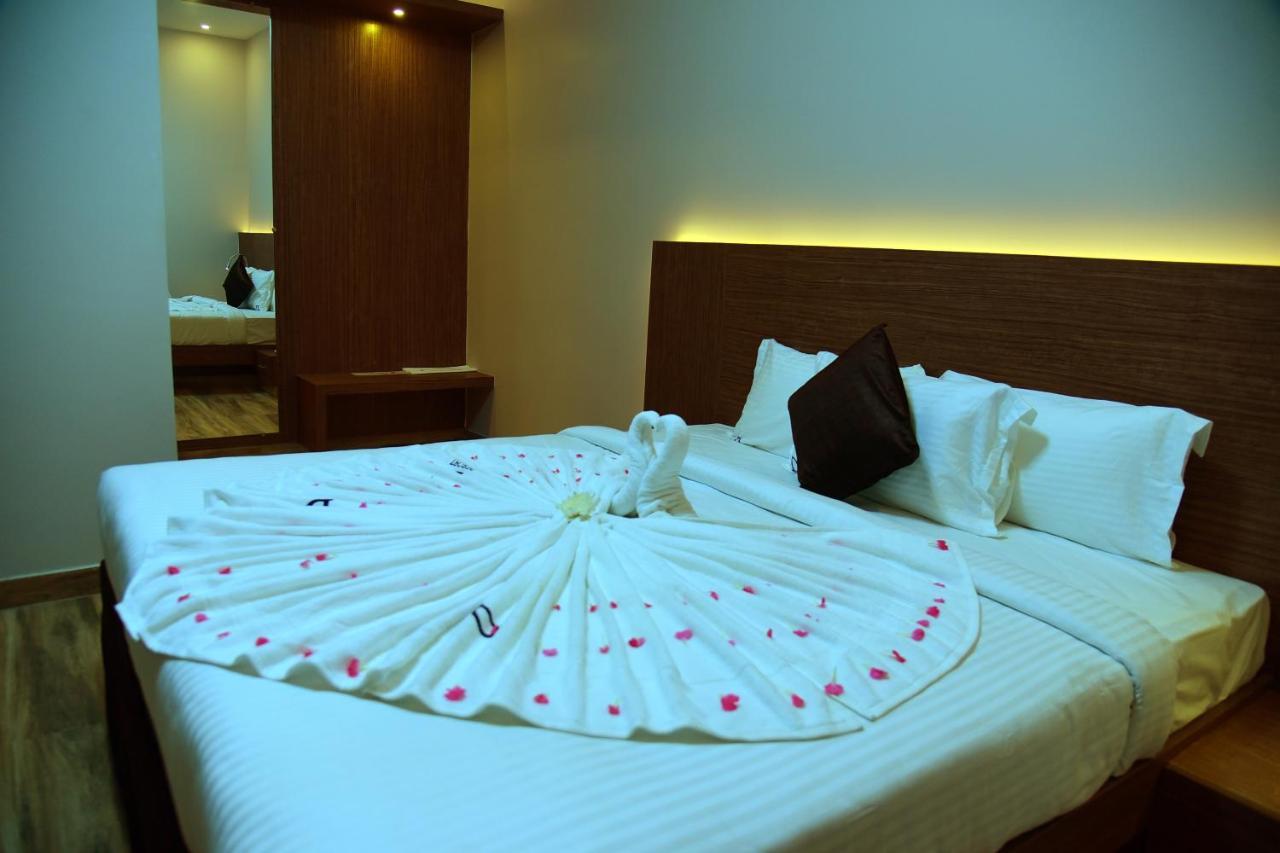 D Wayfarer Inn Resort Erode Εξωτερικό φωτογραφία