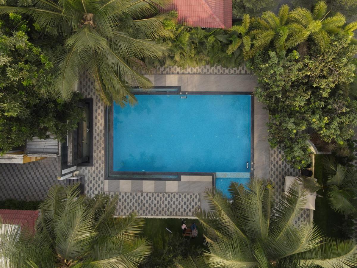 D Wayfarer Inn Resort Erode Εξωτερικό φωτογραφία